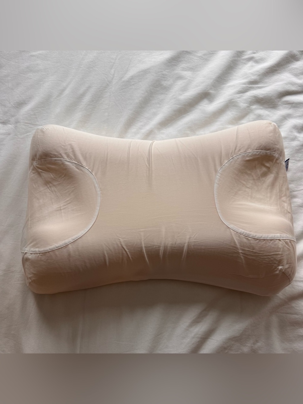 Sleep & Glow Omnia Cooling Anti-Wrinkle Pillow
